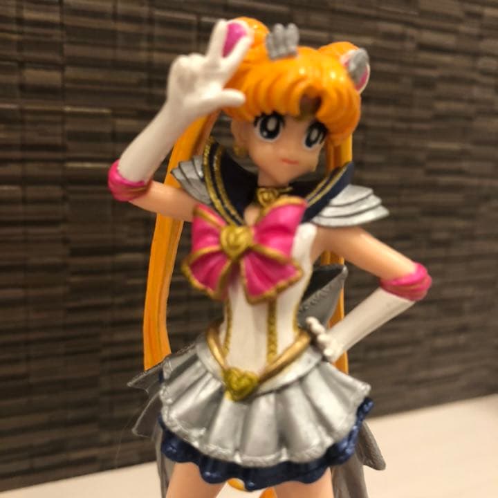セーラームーン　フィギュア　日本限定　お値下げしました
