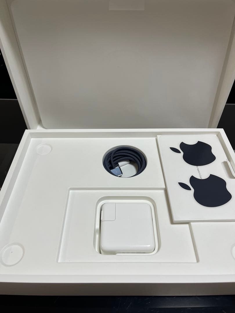 MacBook本体 MacBook Air M2 2022