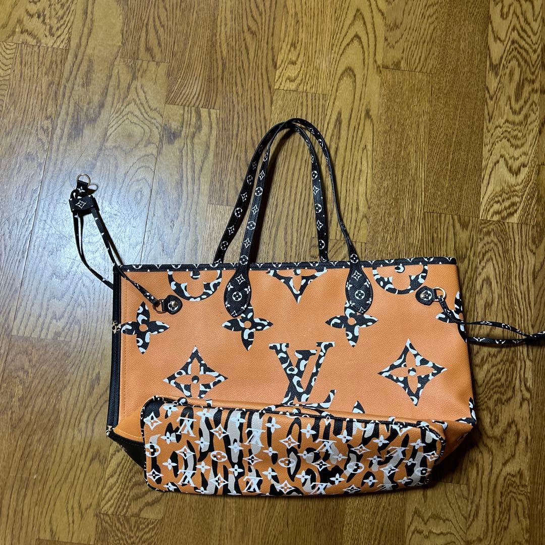 Louis Vuitton レオパードプリント ショルダーバッグ