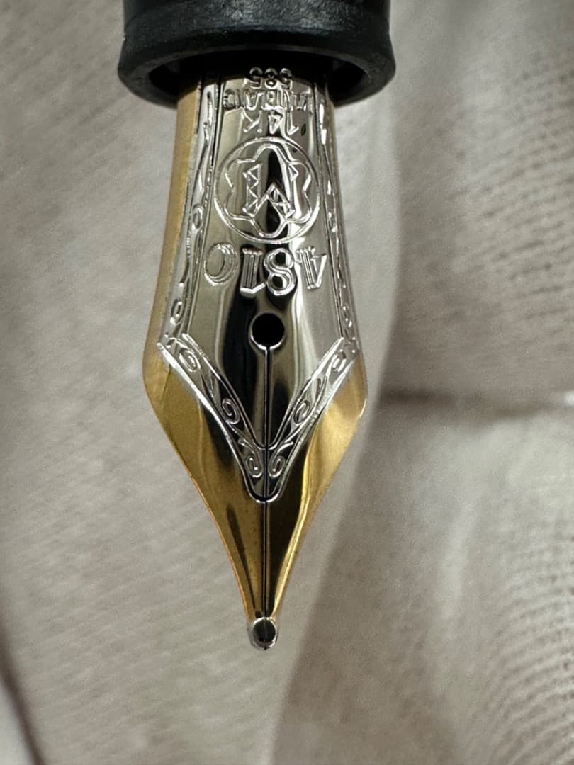 【MONT BLANC】マイスターシュテック万年筆