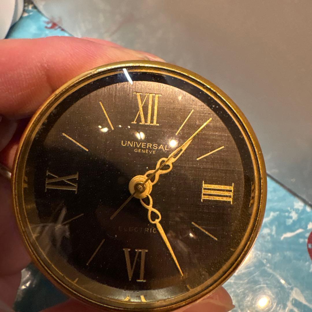 ユニバーサルジュネーブ　電磁置き時計