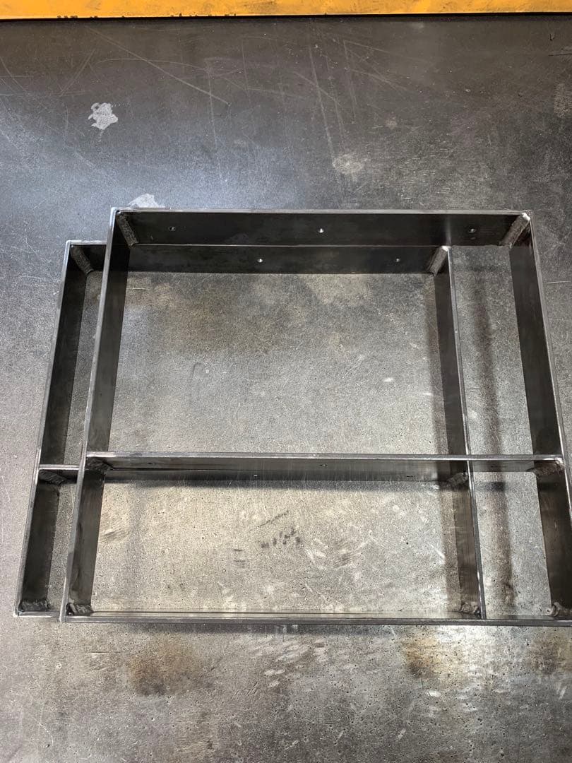 akn様　オーダー制作 鉄脚 シェルフ アイアンレッグ TVボード 什器