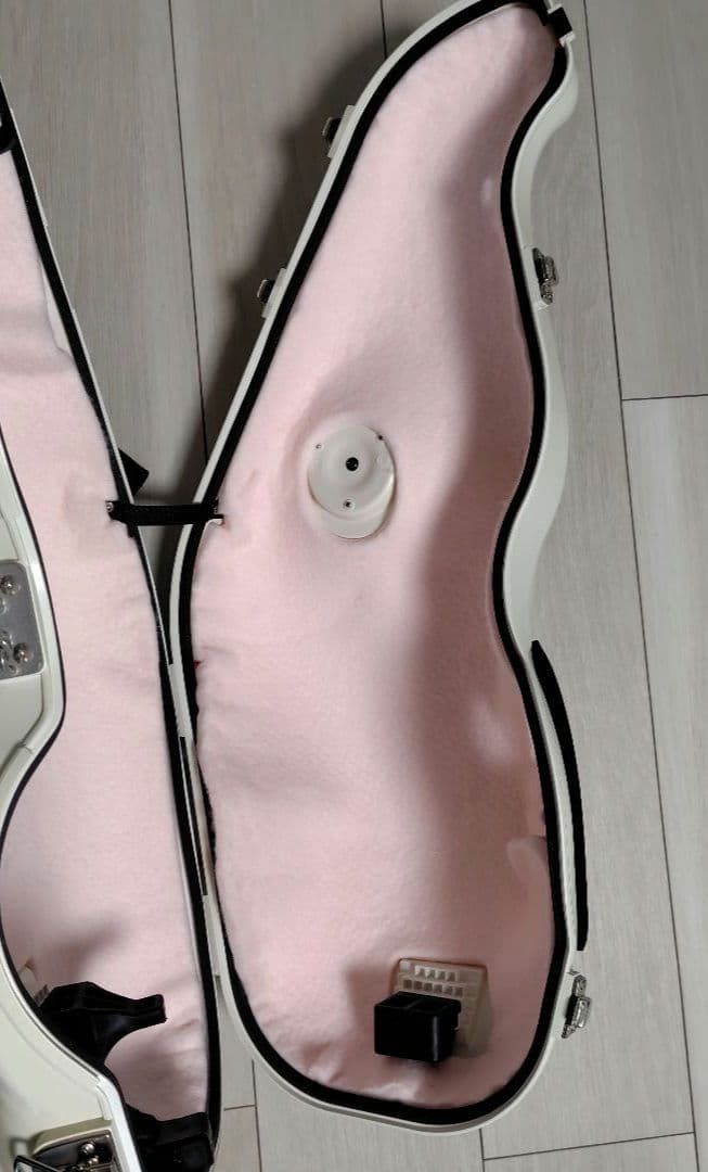 e-Sax （アルトサックス用 消音器）　BEST BRASS