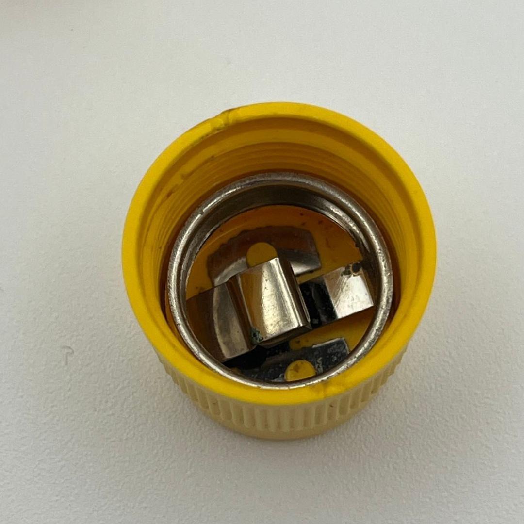 現状品 ソニー WALKMAN WM-F107 イエロー カセットプレーヤー