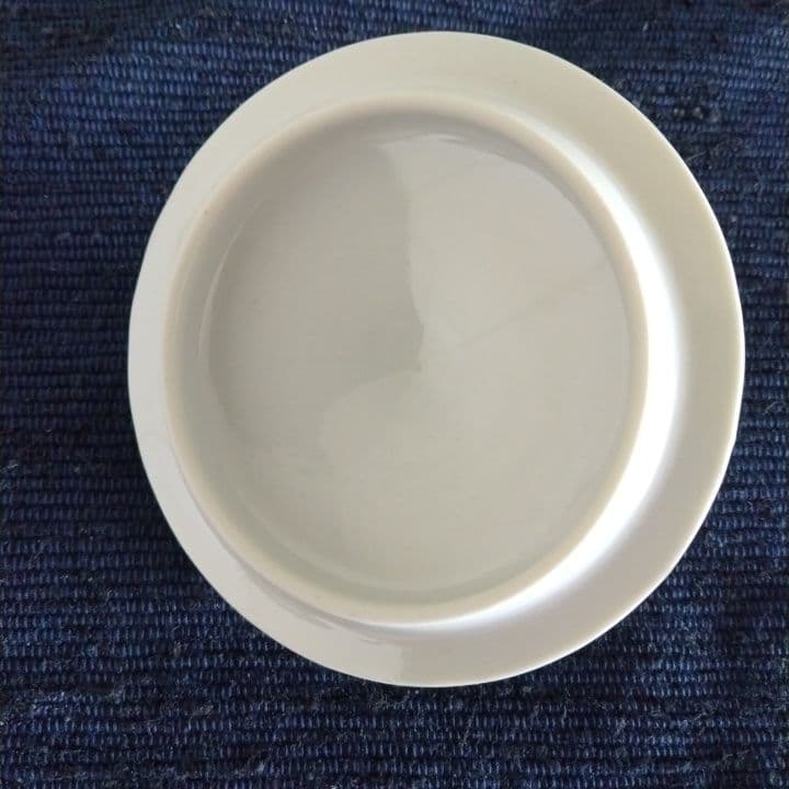 人間国宝吉田美統⭐︎金彩花唐草文 蓋物⭐︎九谷焼⭐︎新品未使用