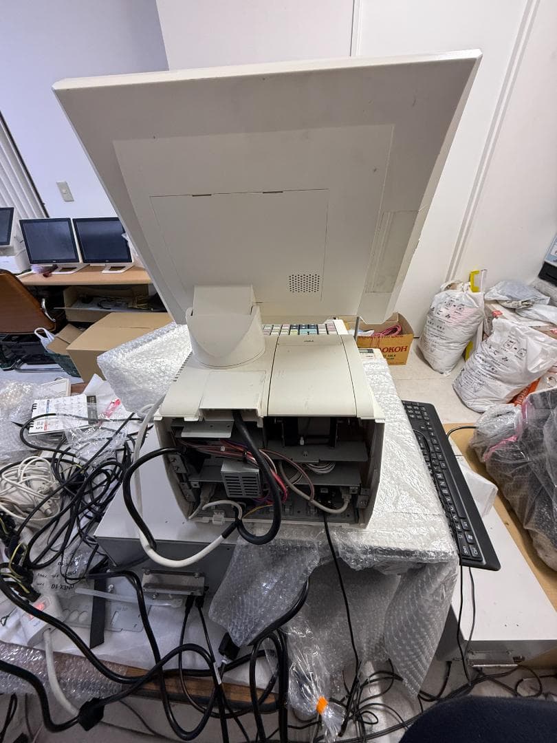 TEC QT-100　画面１５インチ　VT-280新紙幣・新５００円対応済