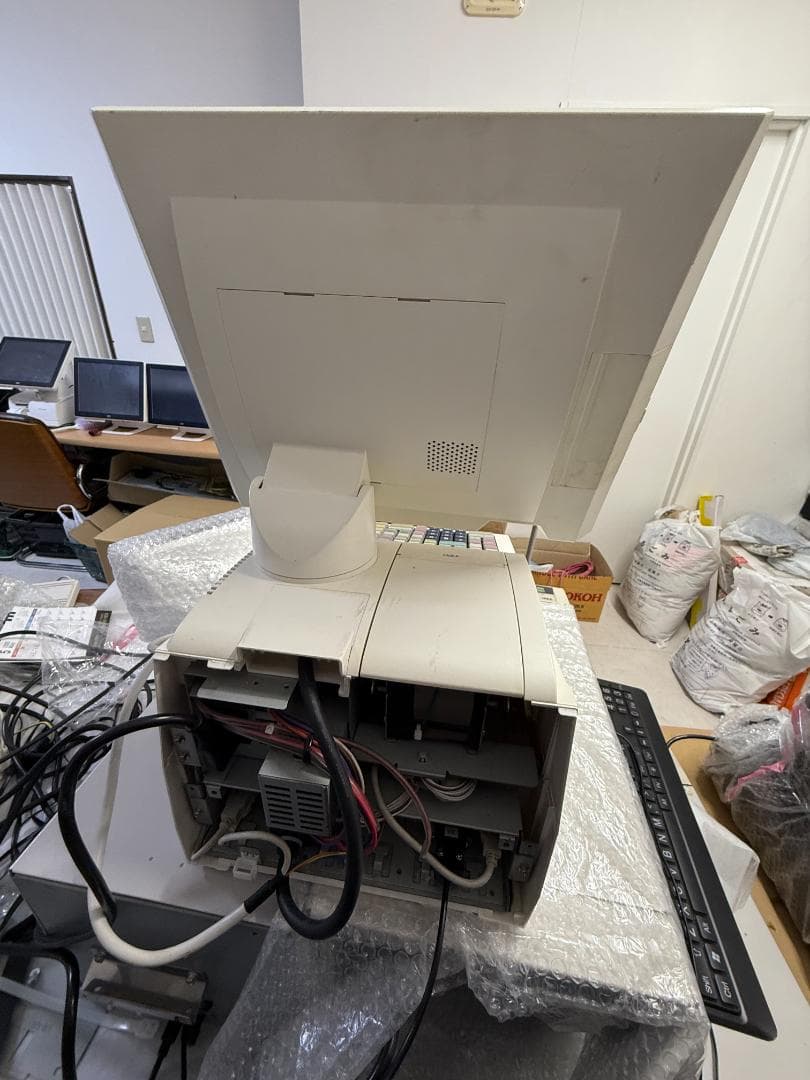 TEC QT-100　画面１５インチ　VT-280新紙幣・新５００円対応済