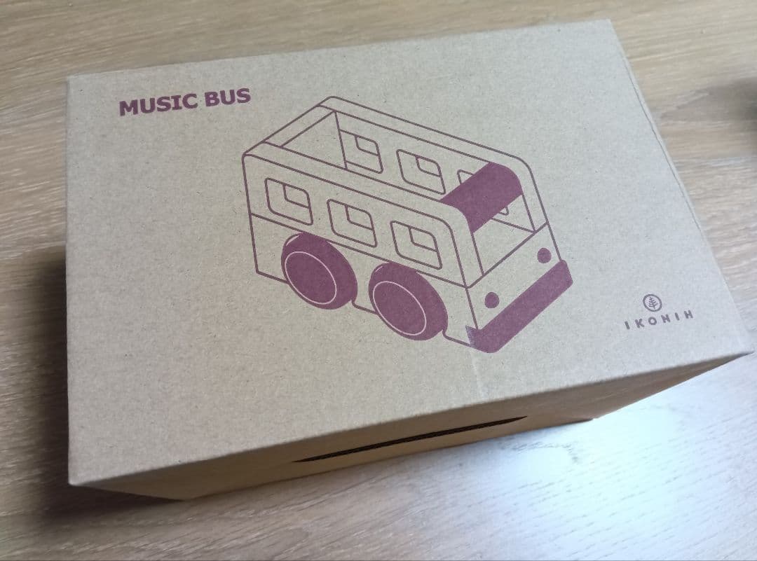 IKONH アイコニー オルゴールバス　バス　オルゴール　乗り物　木のおもちゃ