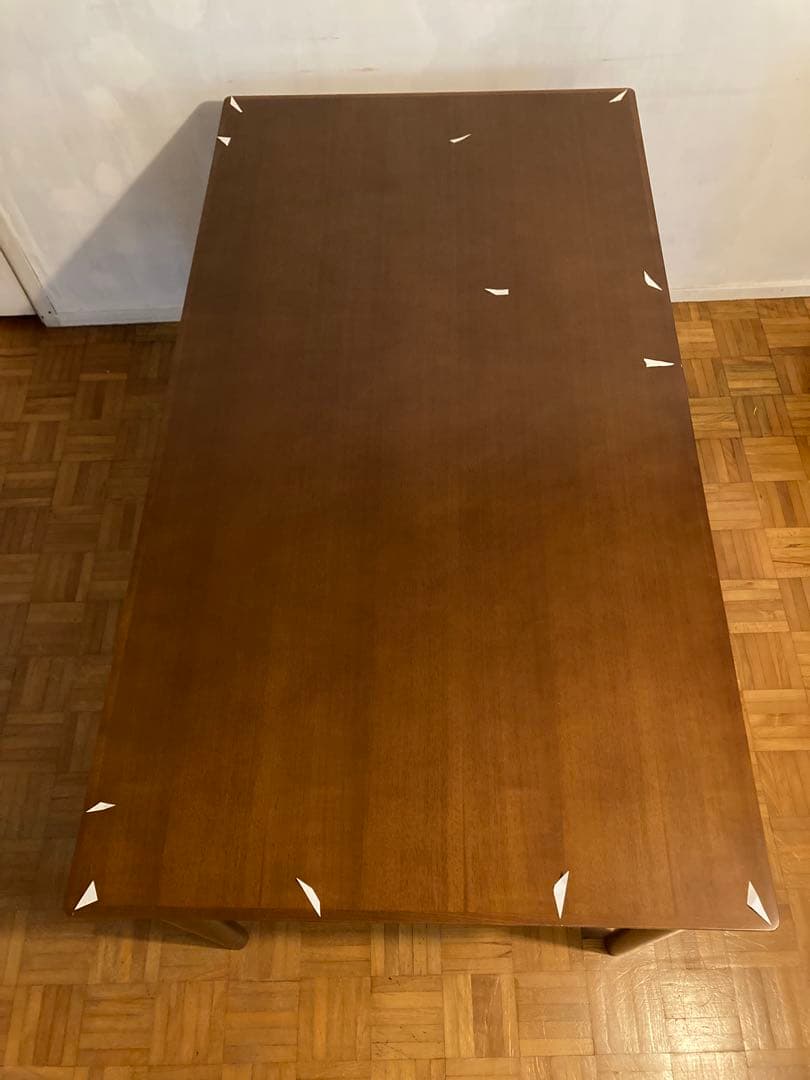 カリモク60 ダイニングテーブル　1500サイズ ウオールナットカラー