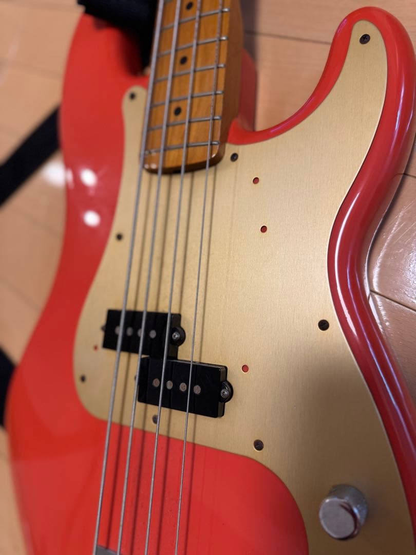 ベース Fender precision bass dakota red