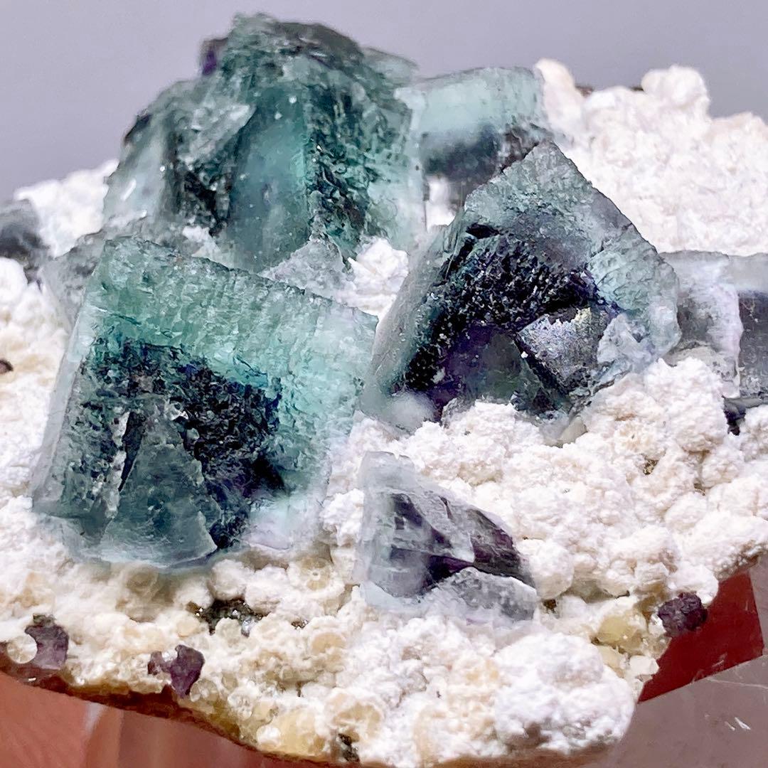 フローライト　蛍石　原石　鉱物標本　天然石　16