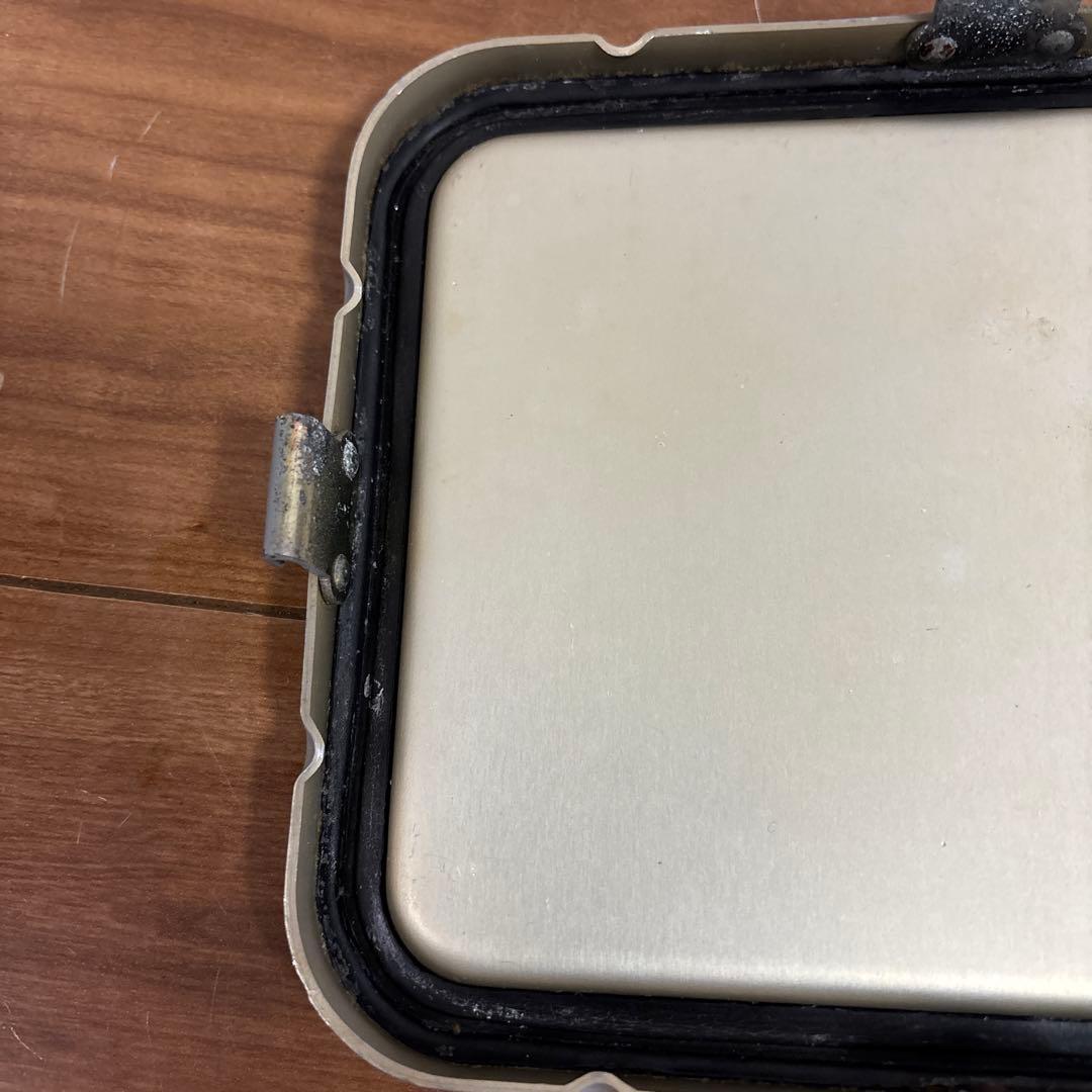 米軍　実物　SIGNAL SMOKE CASE 送料無料