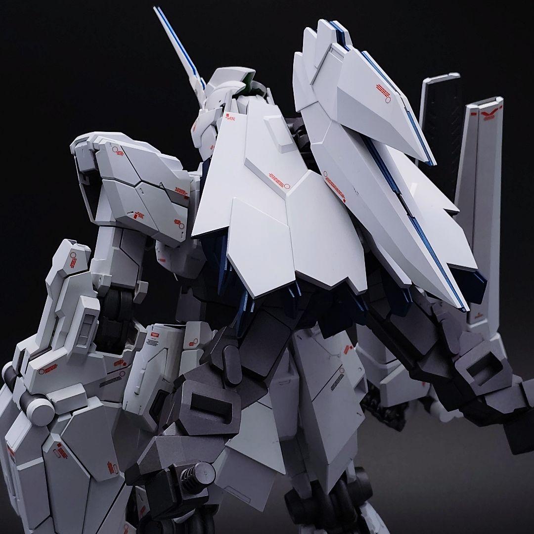 ＰＧ 1/60 ユニコーンガンダム ペルフェクティビリティ　全塗装完成品