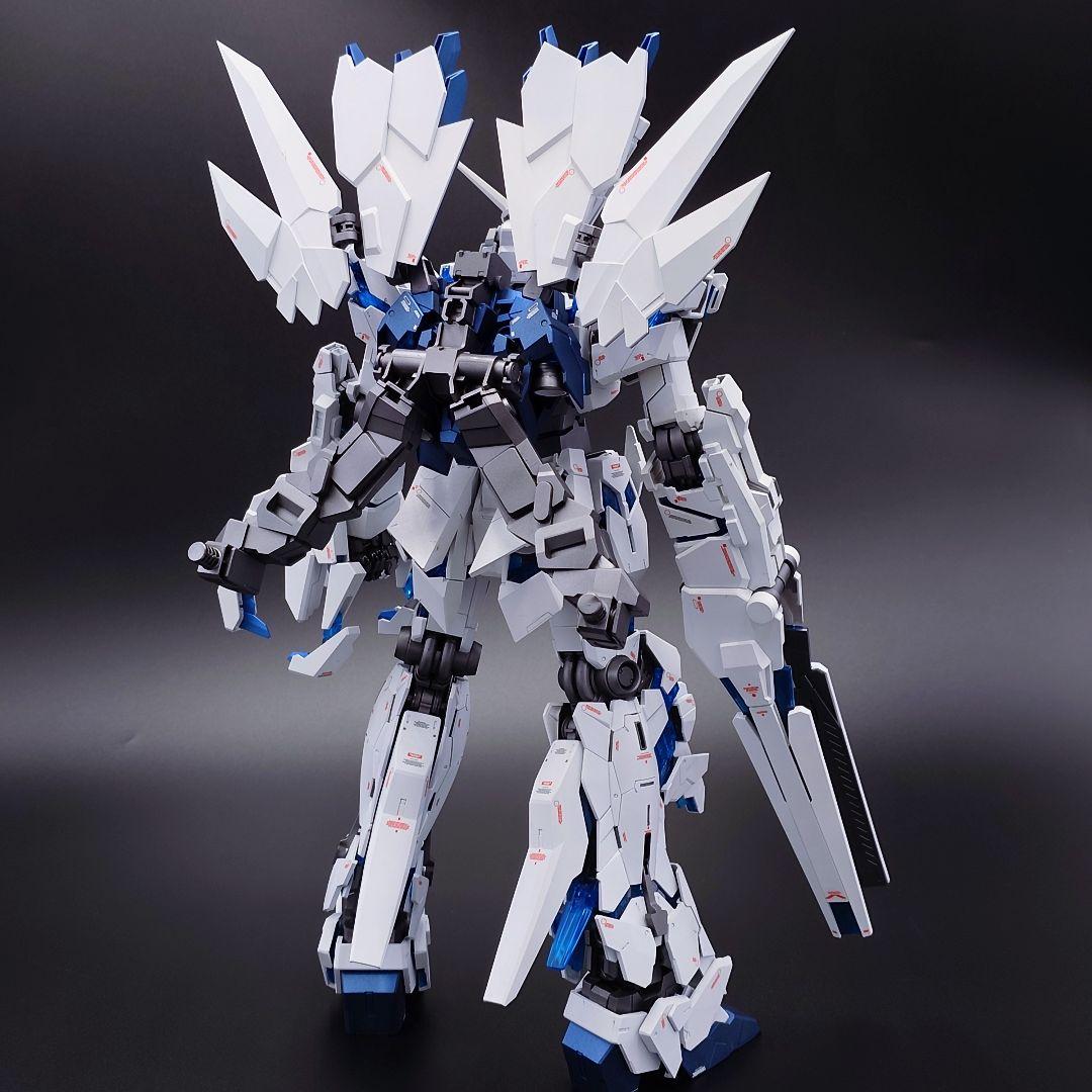 ＰＧ 1/60 ユニコーンガンダム ペルフェクティビリティ　全塗装完成品