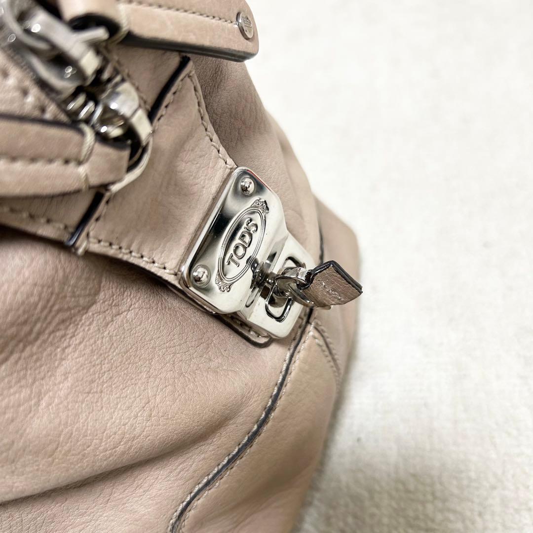 美品　トッズ　TOD'S Dスタイリング　ボストンバッグ　オールレザー　ベージュ
