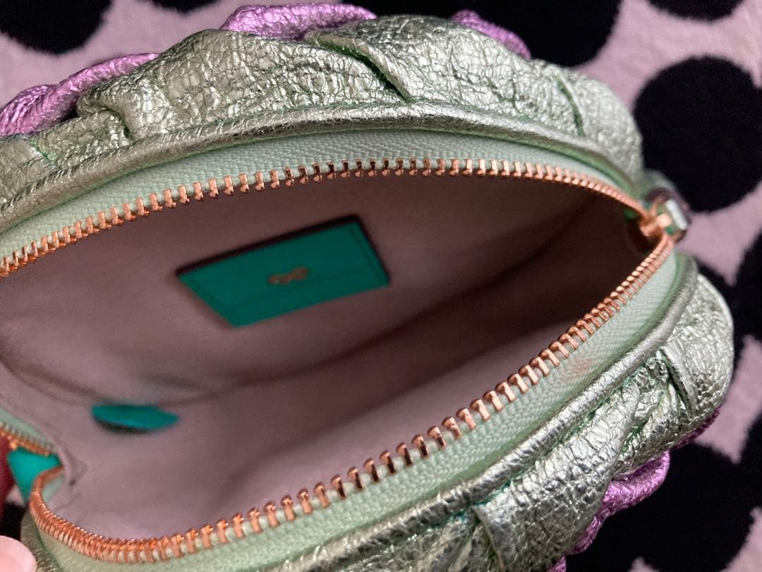 アニヤハインドマーチ メタリック パステルバッグ クラッチ