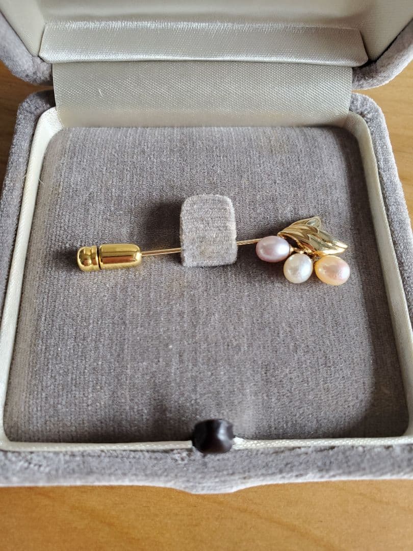 【未使用品】ミキモト　MIKIMOTO　K18　3Pパールピンブローチ