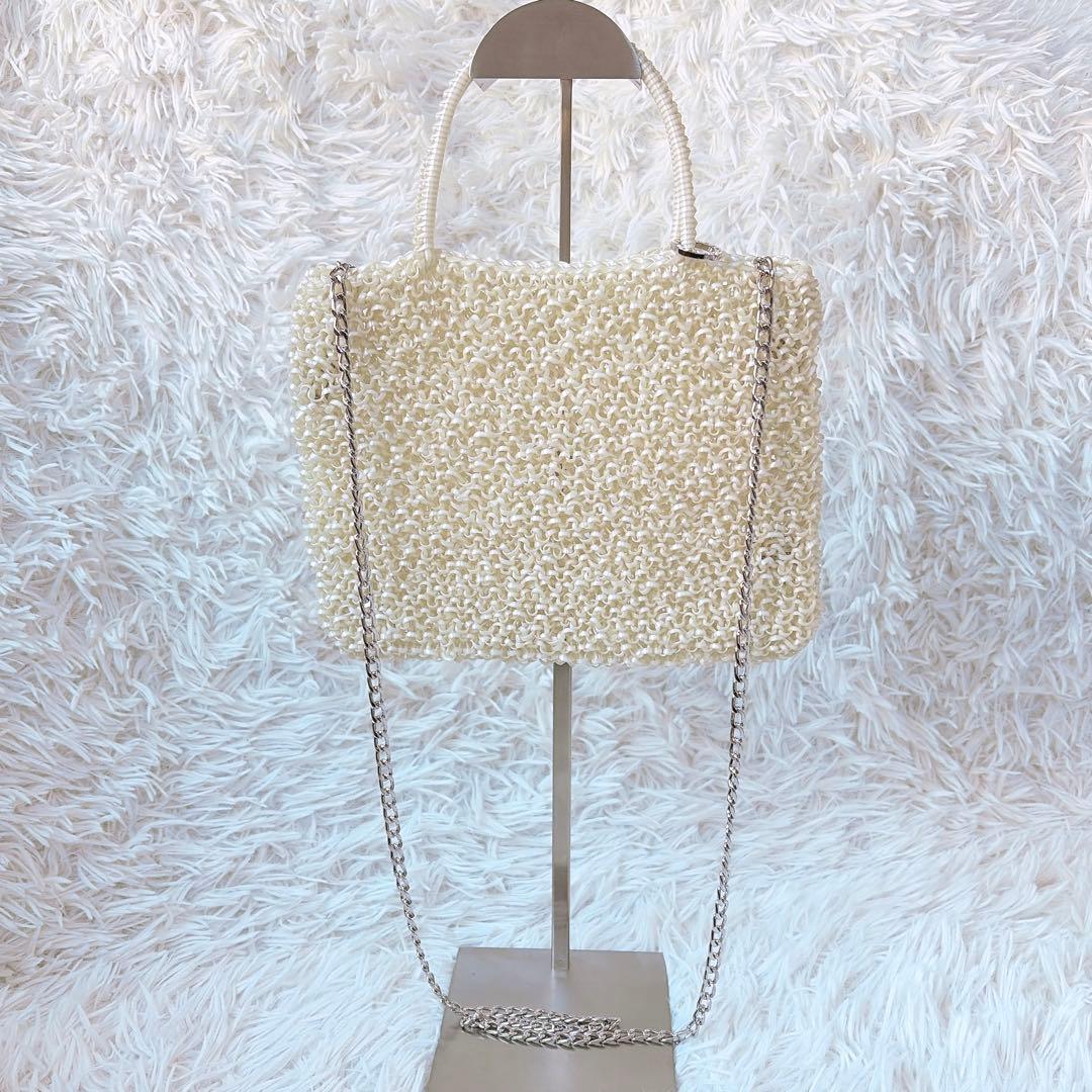 希少✨　アンテプリマ　スクエア　ミディアム　チェーン付き　パールホワイト