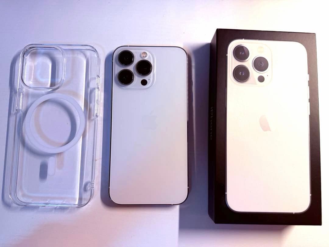 中国iPhone13ProSIMフリー シャッター音なし 日本SIMカード使用可