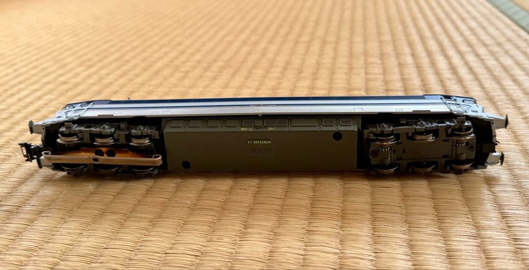 メルクリン　39402 SNCB 18型多電源対応旅客用電機1805号機