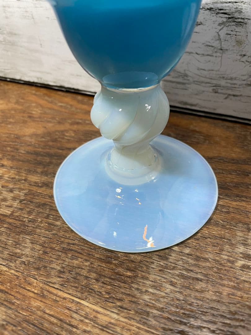 フランスアンティーク オパリンガラスの花瓶 ブルー系 一輪挿し グラス 花器
