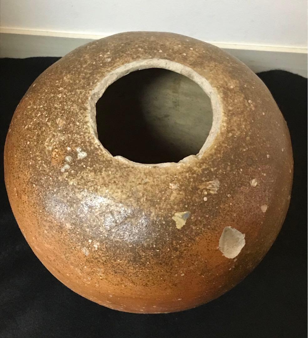 古信楽壺　室町末〜桃山