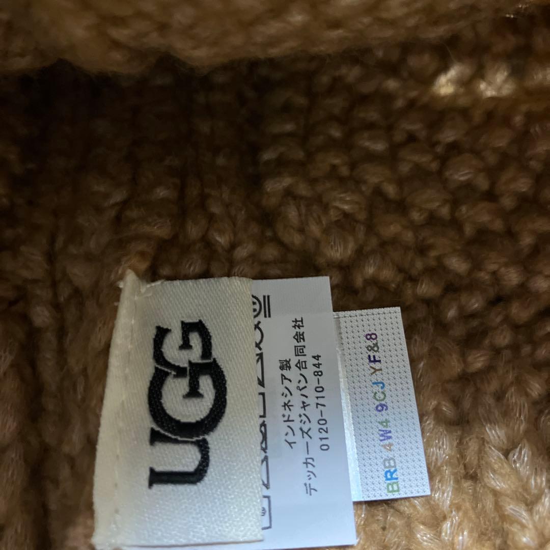 新品UGG ケーブルビーニーニット帽