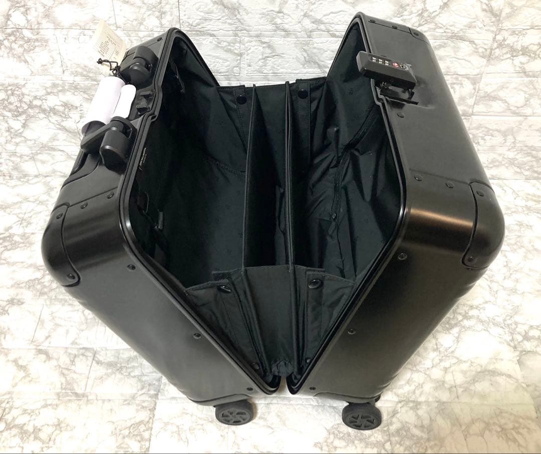 【未使用】ゼロハリバートン Classic Aluminum 3.0 28l