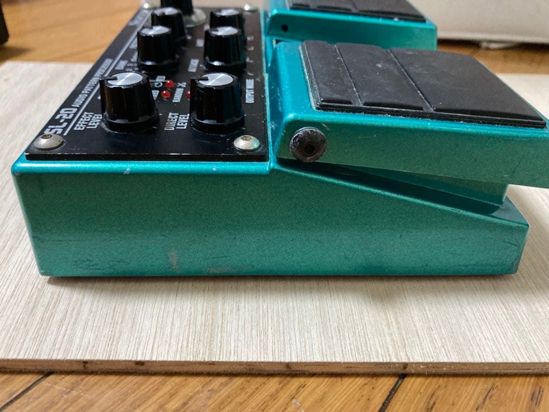 BOSS SL-20 オーディオパターンプロセッサー