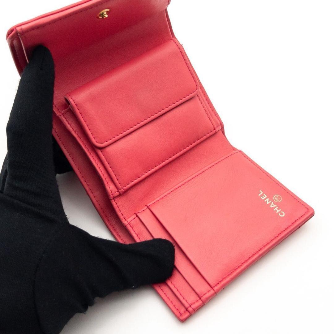 【超極美品】CHANEL 19 ディズヌフ　三つ折り財布　ピンク　ラムスキン