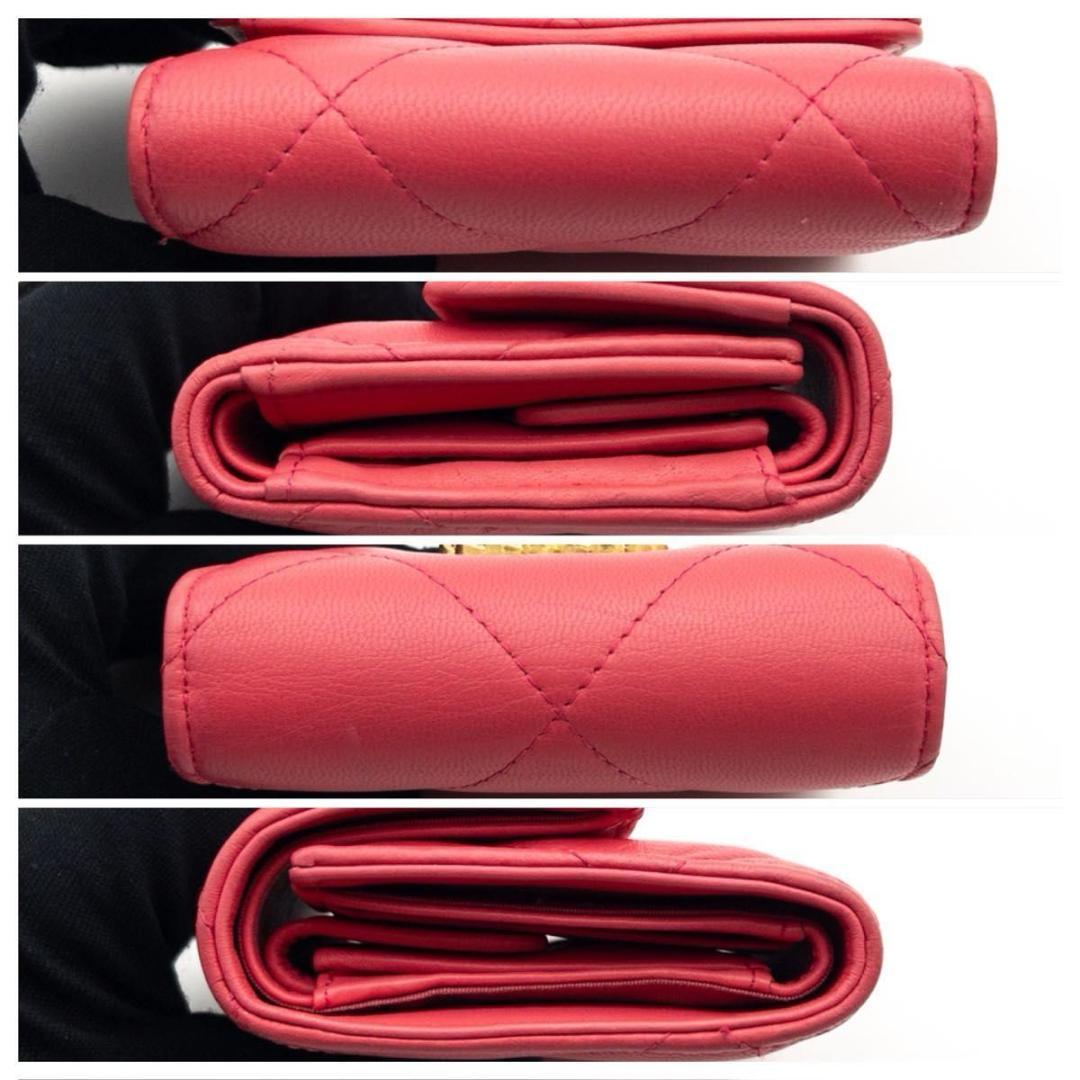 【超極美品】CHANEL 19 ディズヌフ　三つ折り財布　ピンク　ラムスキン