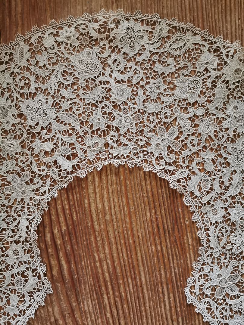 アンティーク イタリア 最上の精緻 ブラーノレース ポワンドヴェニス 付け襟