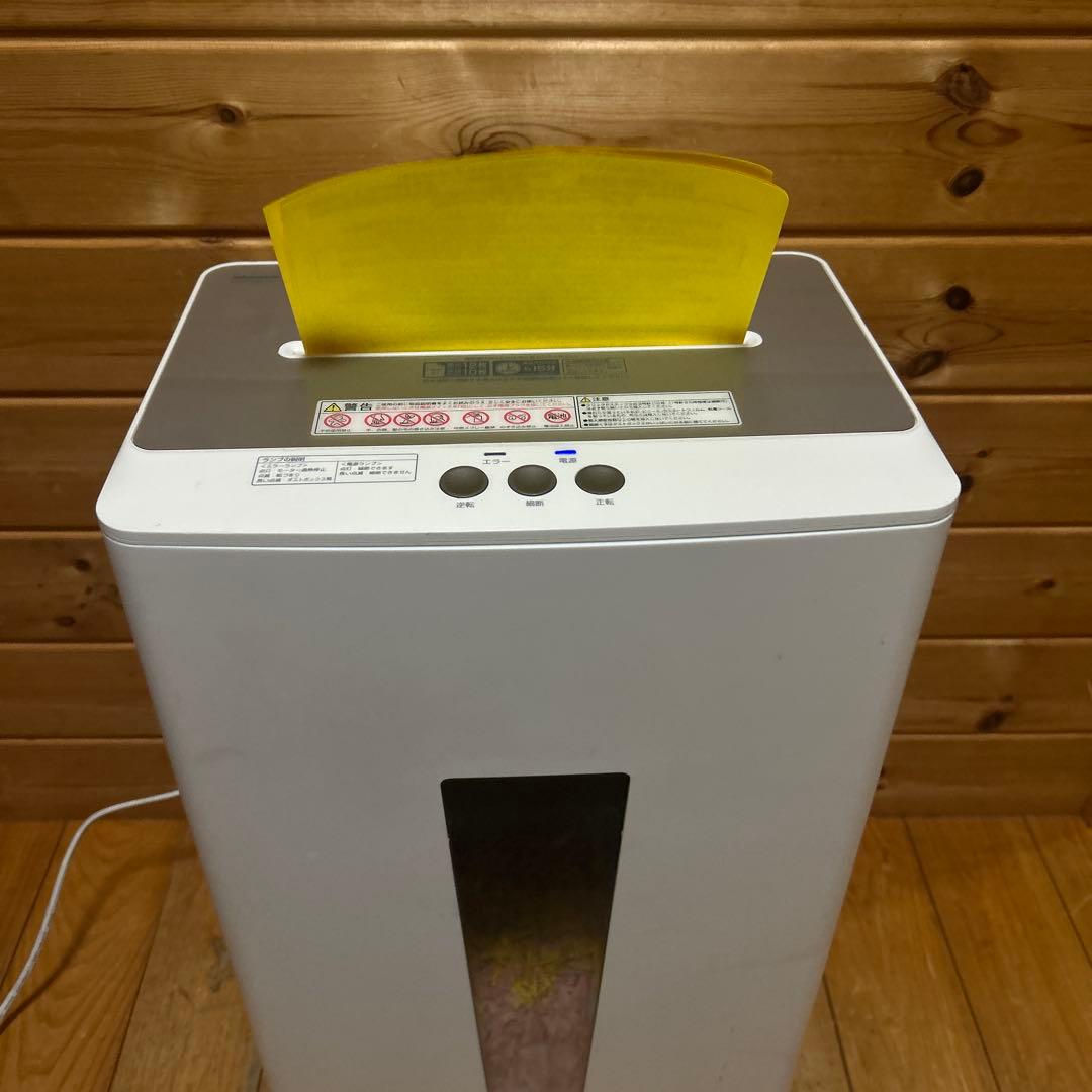 パーソナルシュレッダノイズレス（クロスカット） NPS-CNLO1W 23年製