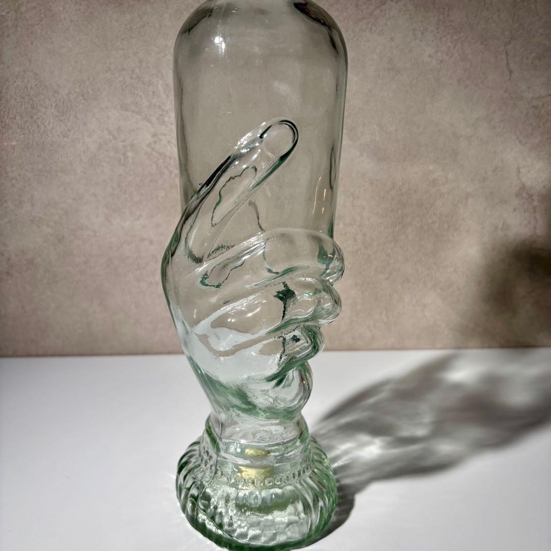 手に包まれたガラス瓶 ミッドセンチュリー ポストモダン ヴィンテージ