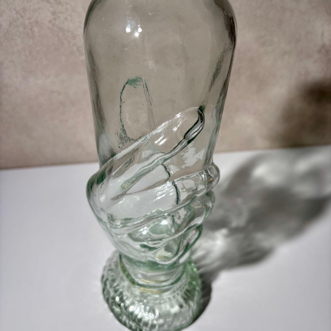 手に包まれたガラス瓶 ミッドセンチュリー ポストモダン ヴィンテージ