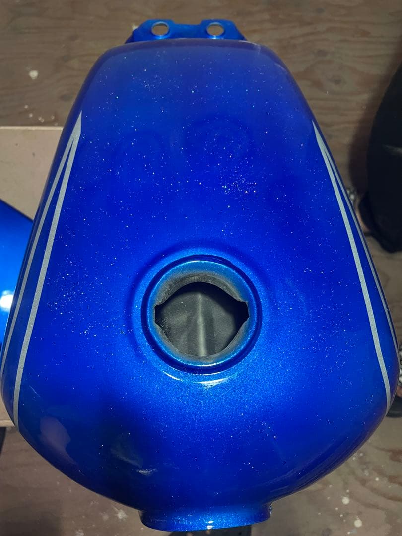 GN125 タンク　サイドカバー　新品タンク！