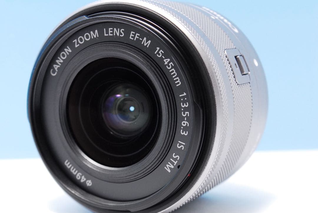 新品級！Canon Kiss M2 ホワイト Wi-Fi搭載 標準レンズセット