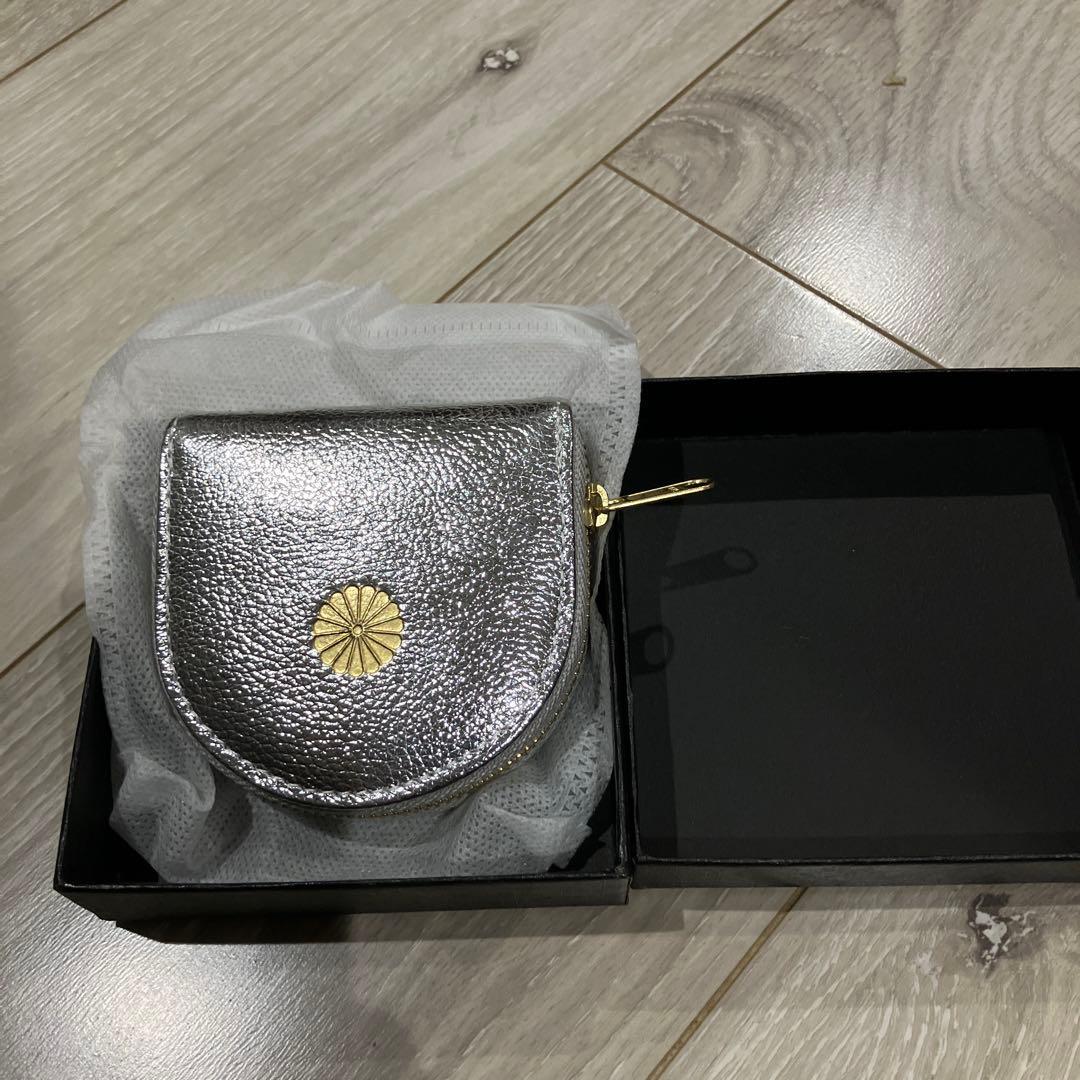 ★お値下げ★皇居⭐︎ケース⭐︎シルバー⭐︎財布