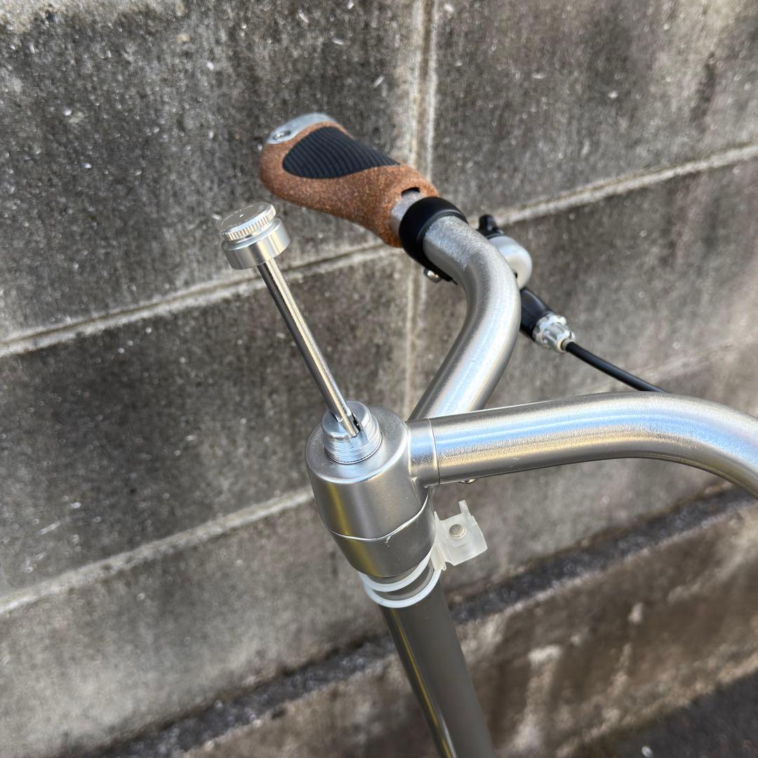 【こぼやん】CarryMe 8インチ折りたたみ自転車