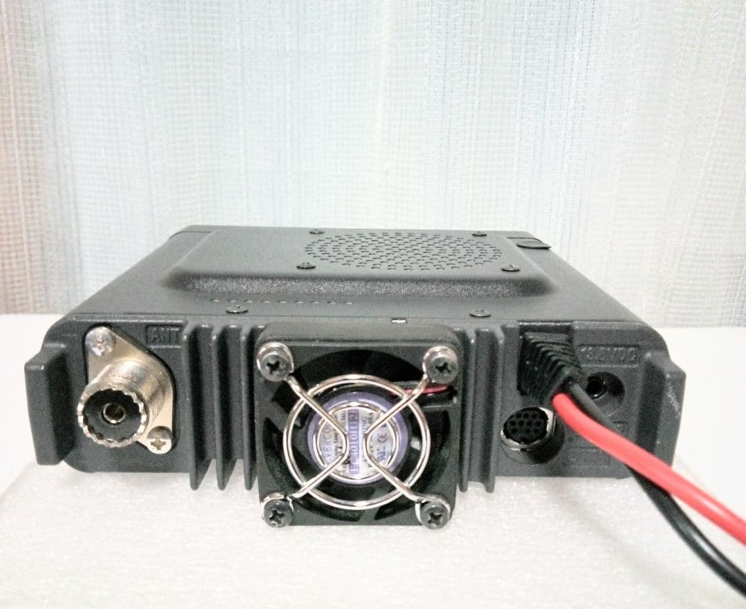 八重洲無線　FTM-100DH 145/430Mhz・50w C4FM/FM 機