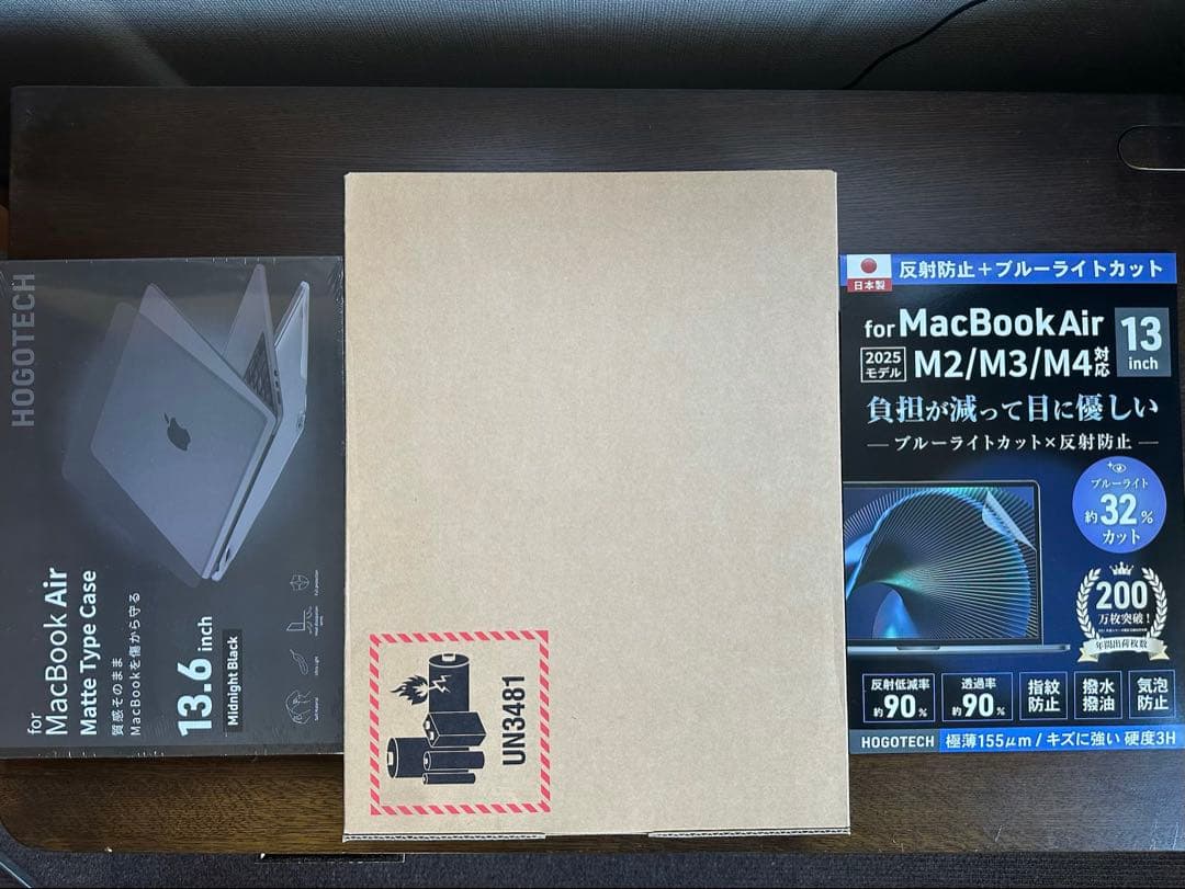 【早い者勝ち】MacBook Air M4 13.6㌅ 256GB ミッドナイト