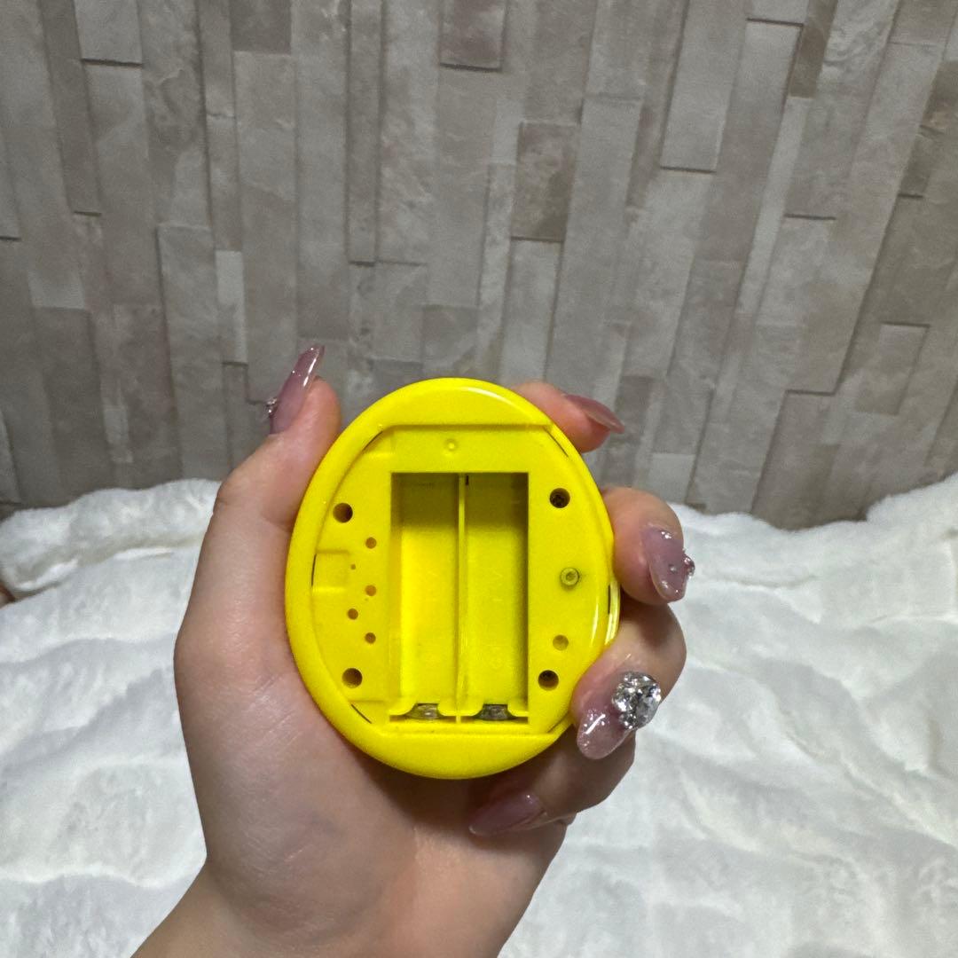 廃盤品 バンダイ　たまごっち　プラスカラー　イエロー