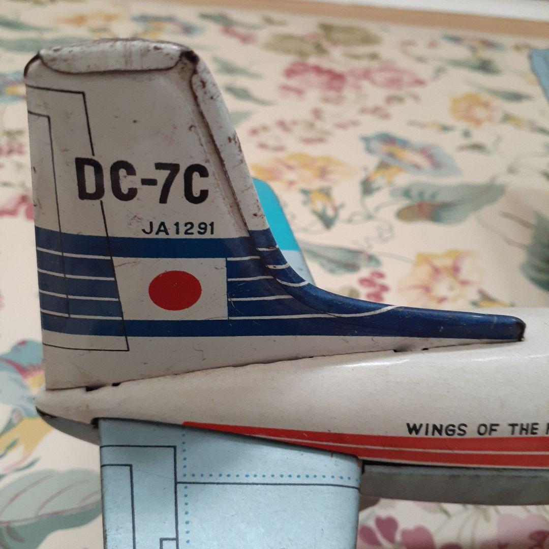 日本航空　DC7 ブリキの飛行機