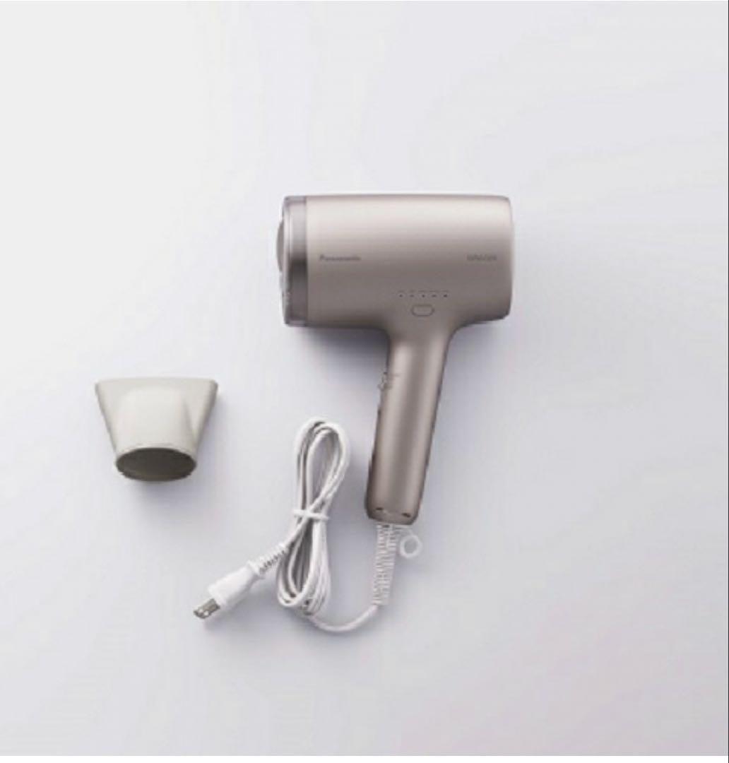 新品未開封　Panasonic ヘアードライヤー ナノケア EH-NA9M-E
