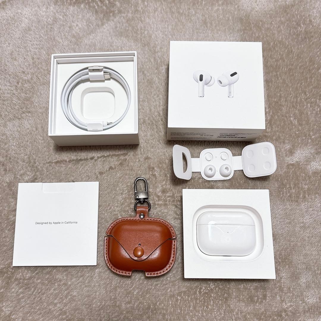 AirPods Pro 本体 充電ケース・新品カバー付き