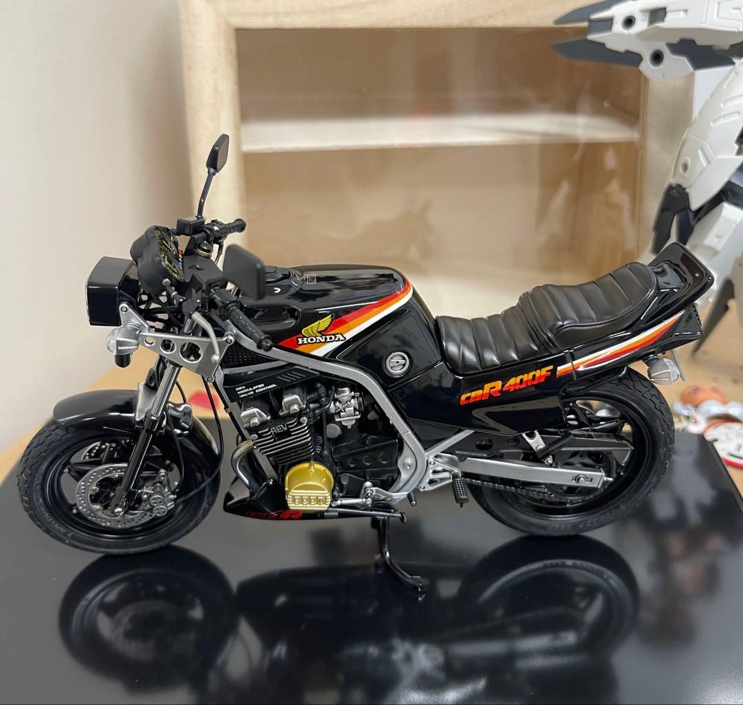 タミヤCBR400F 佐田ビルダーズオマージュ塗装済み完成品