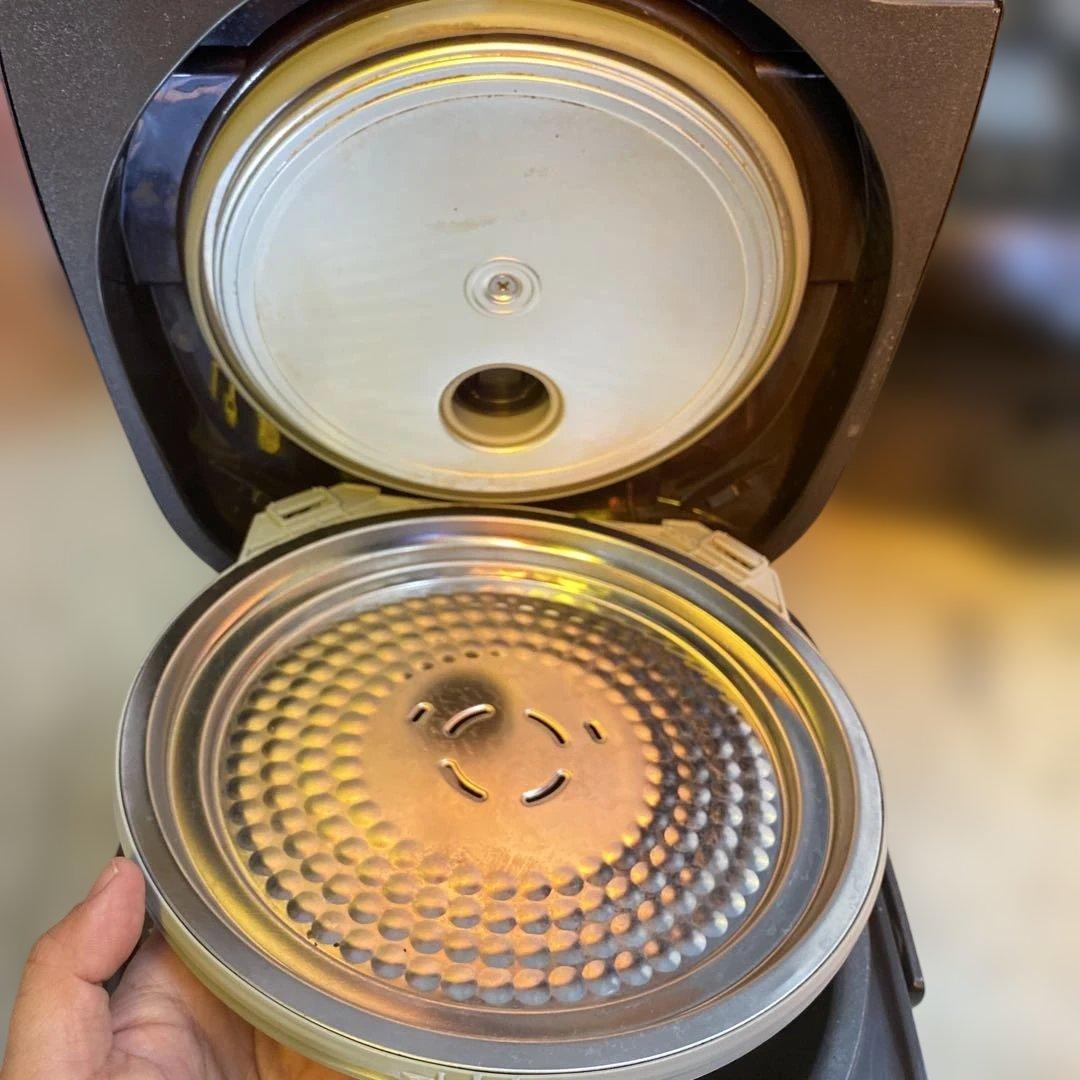 パナソニック 炊飯器 SR-FD100 2021年製