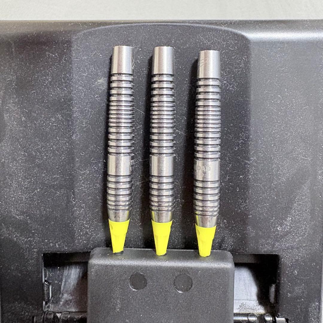 美品　TRiNiDAD 松吉輝宗モデル レイジーゼロ　エスダーツ限定