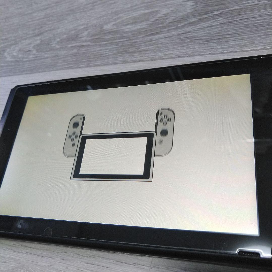 Nintendo Switch 本体 256GB microSDカード付きです。