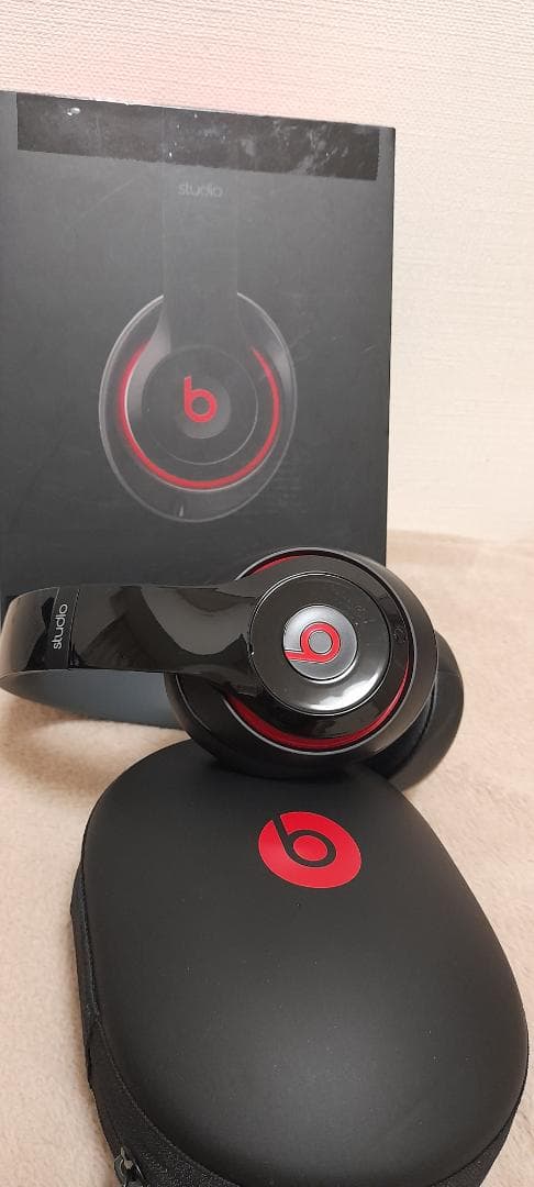 ヘッドホン Beats Studio Wired